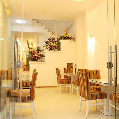 Splendid Star Suites Hotel Hanoi Restoran foto