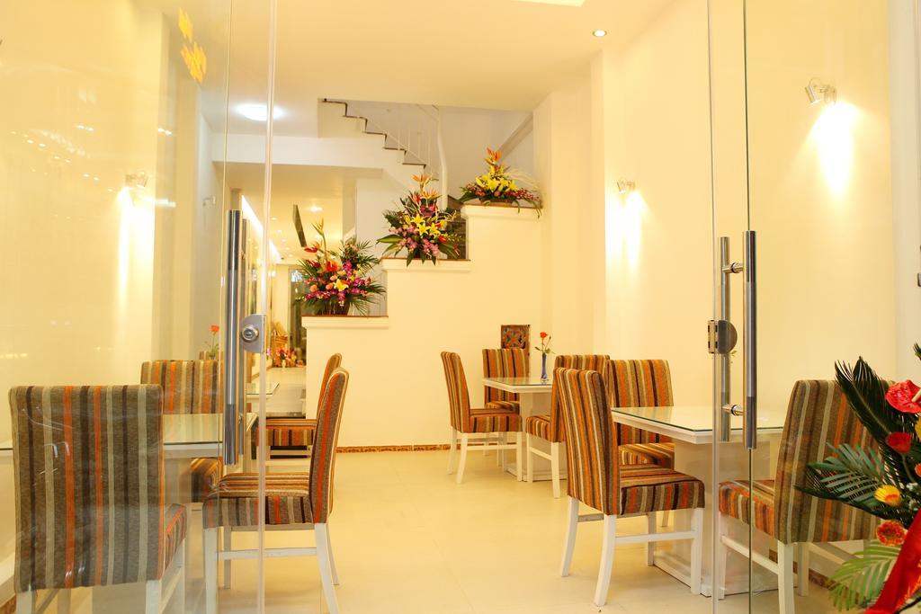 Splendid Star Suites Hotel Hanoi Restoran foto