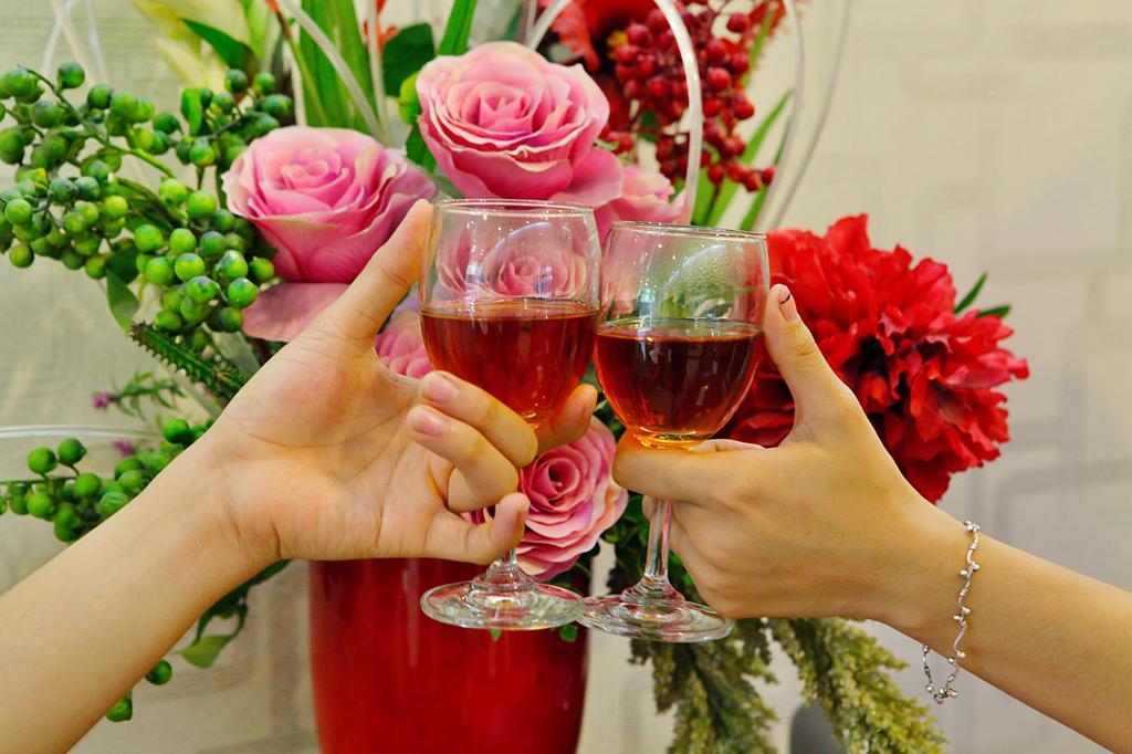 Splendid Star Suites Hotel Hanoi Bagian luar foto