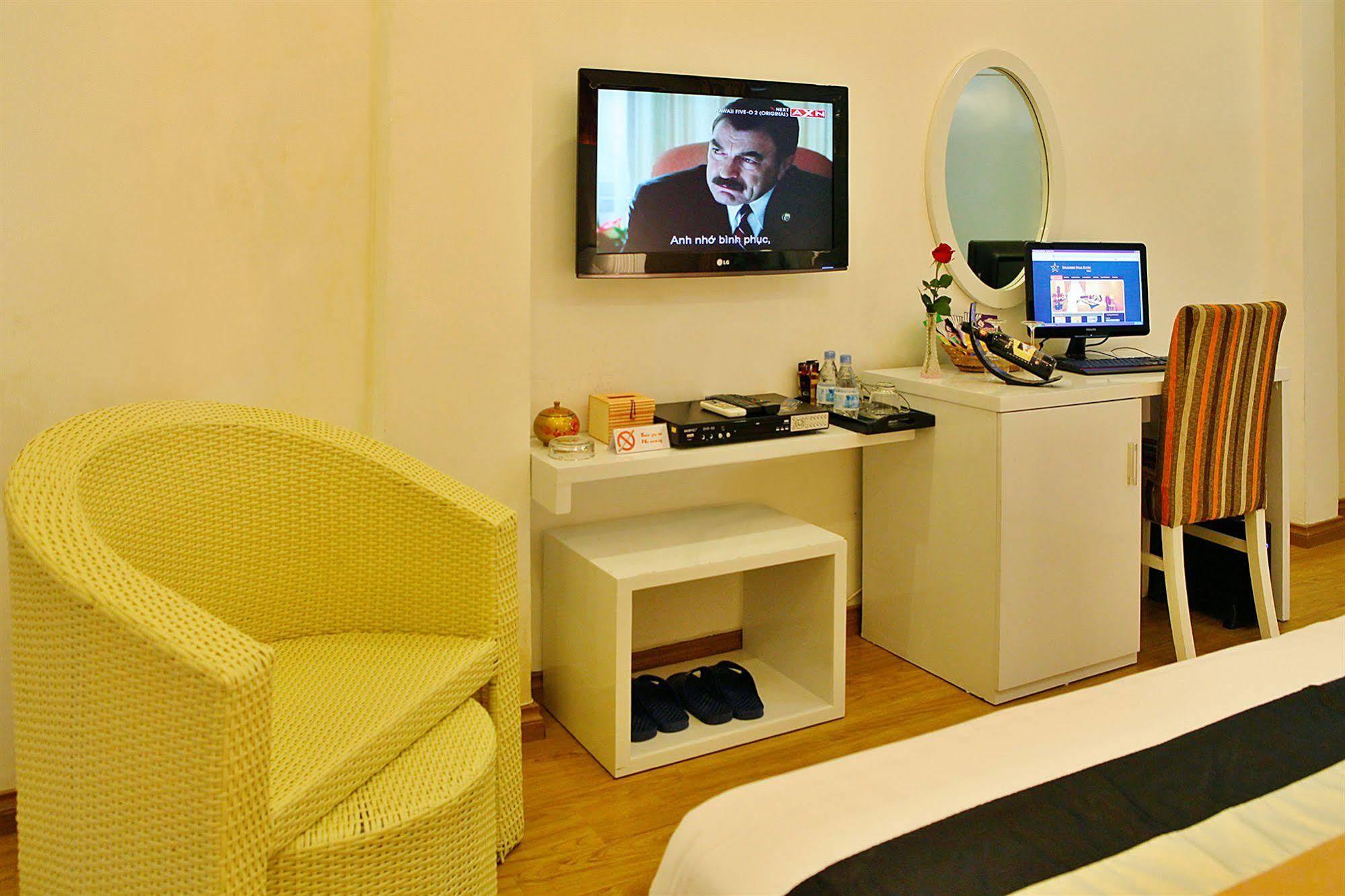 Splendid Star Suites Hotel Hanoi Bagian luar foto