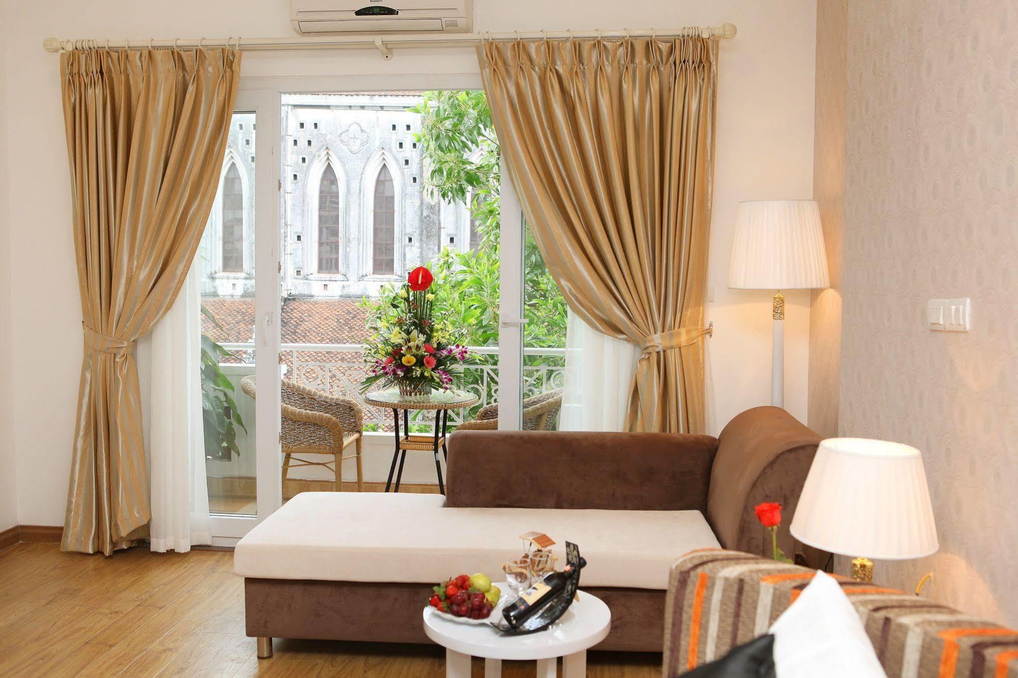 Splendid Star Suites Hotel Hanoi Ruang foto