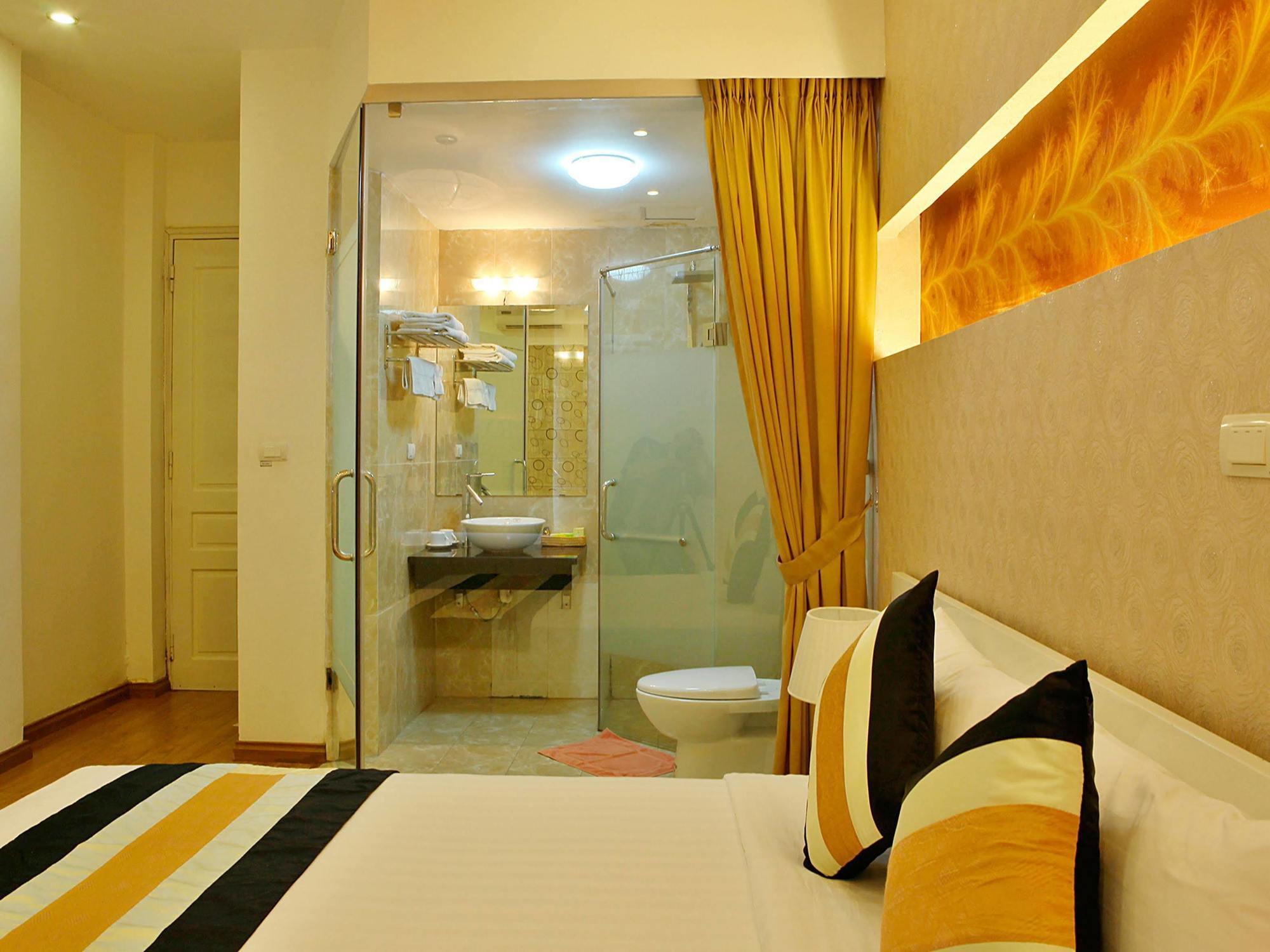 Splendid Star Suites Hotel Hanoi Bagian luar foto