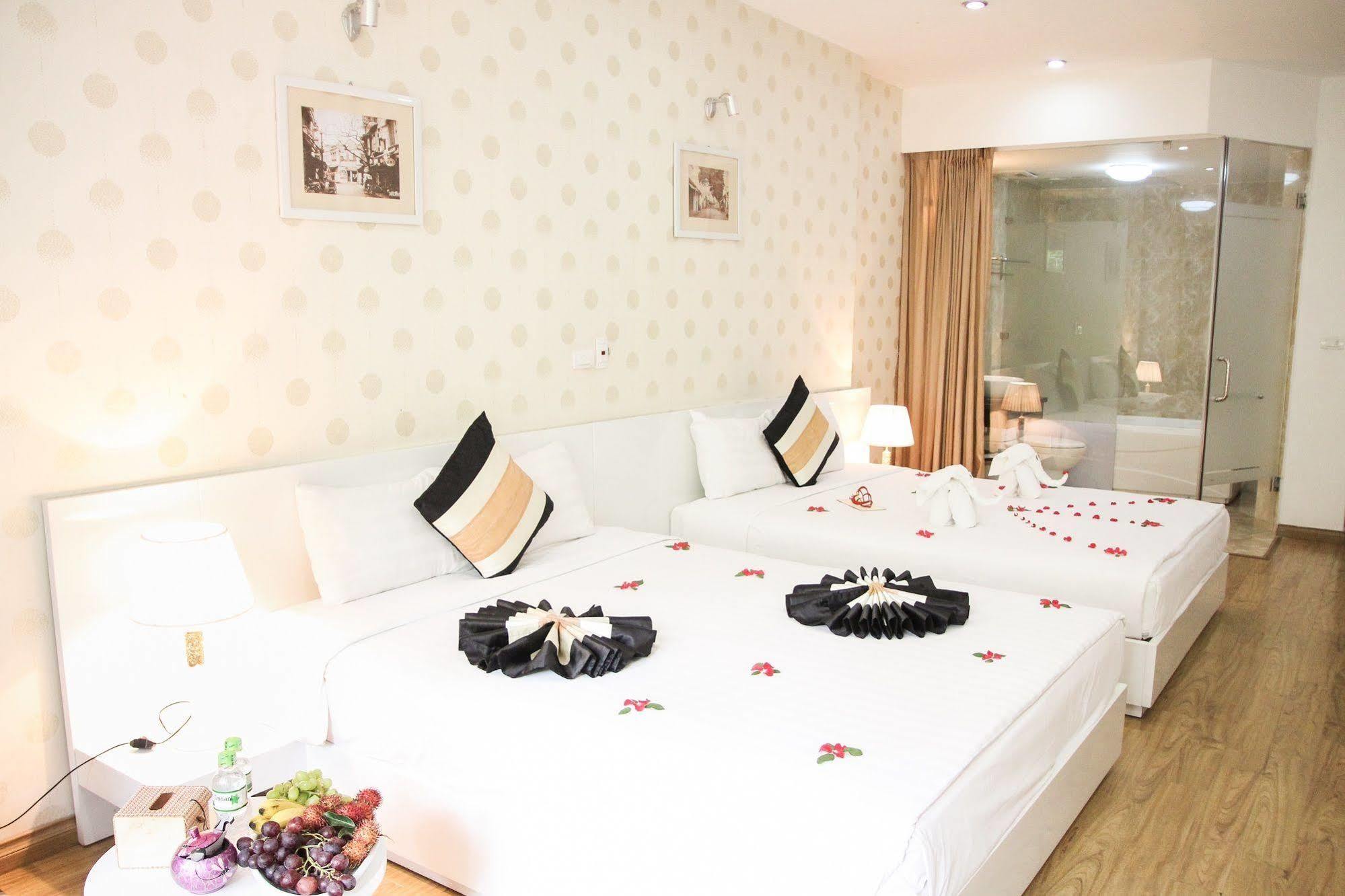Splendid Star Suites Hotel Hanoi Bagian luar foto
