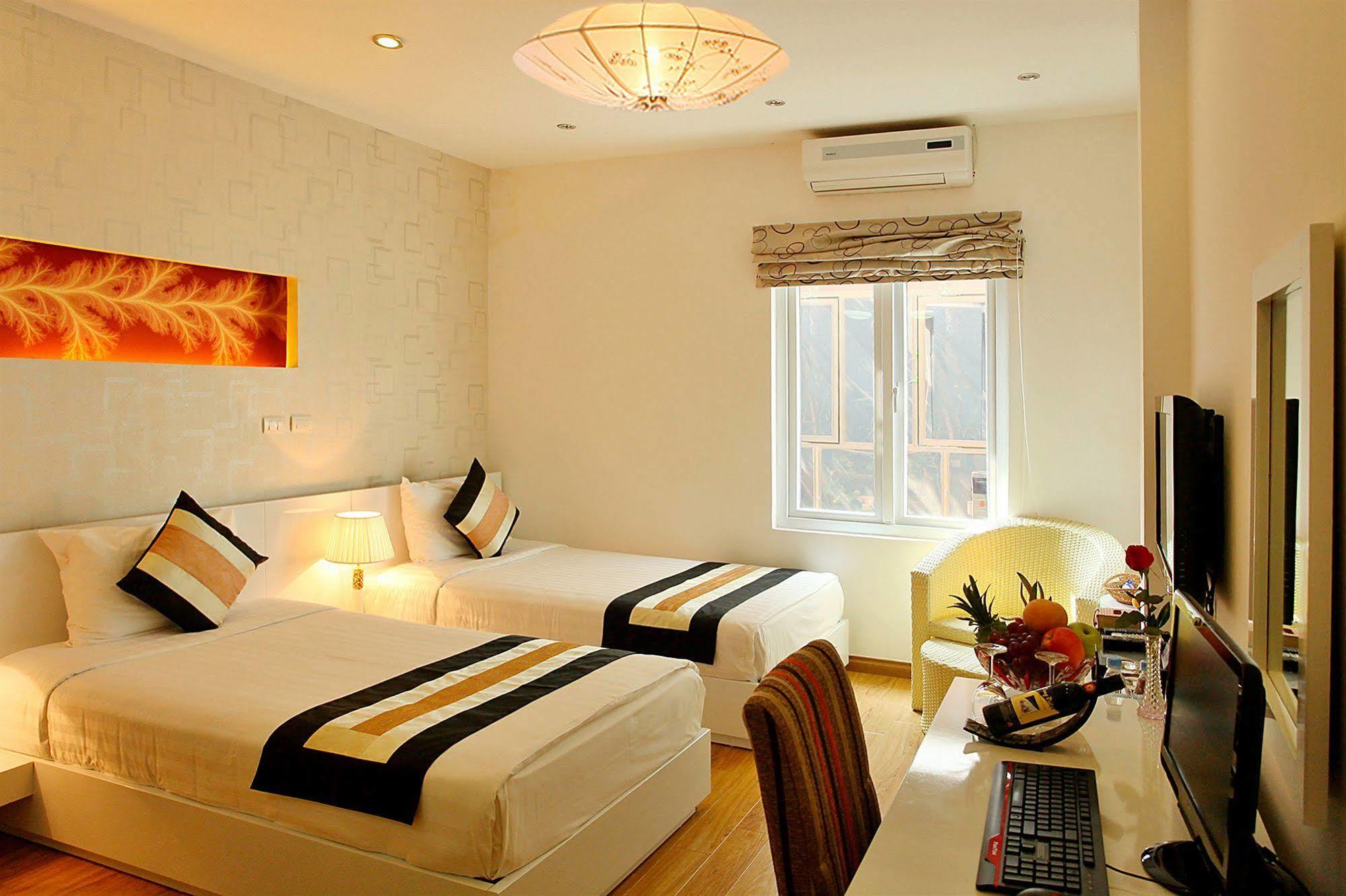 Splendid Star Suites Hotel Hanoi Bagian luar foto